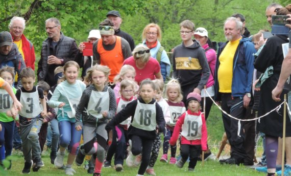Dětský běh (1.100 m a 200 m)